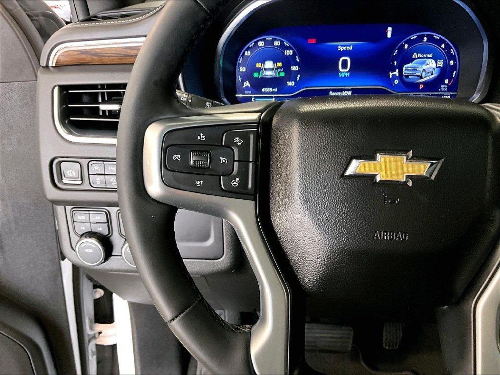 Used 2023 Chevrolet Tahoe Premier AWD/4WD image 24