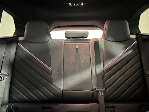 New 2026 BMW iX xDrive60 w/ M Sport Package image 31