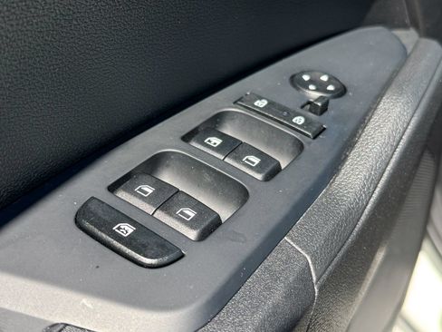 Certified 2023 Kia Sportage LX AWD/4WD image 17