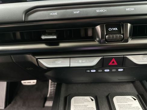 New 2027 Kia Telluride SX X-Pro AWD/4WD image 18