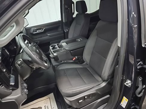 Used 2023 Chevrolet Silverado 1500 RST AWD/4WD image 29