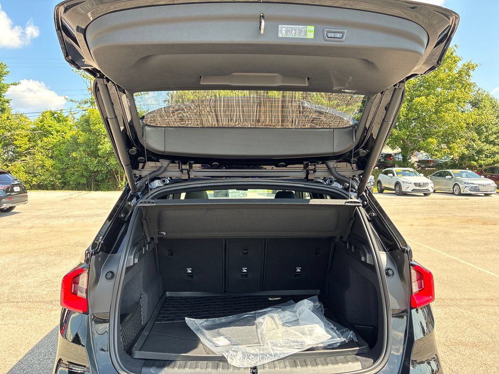 New 2027 BMW X1 xDrive28i AWD/4WD image 20