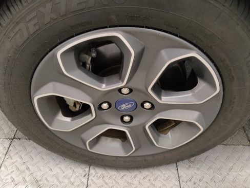 Used 2021 Ford EcoSport S FWD image 31