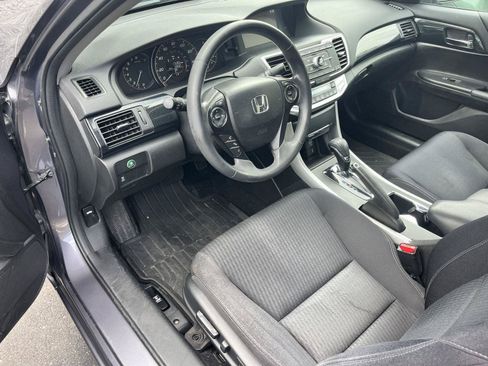 Used 2014 Honda Accord Sport image 9