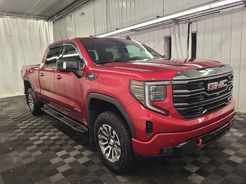 Used 2023 GMC Sierra 1500 AT4 AWD/4WD image 3