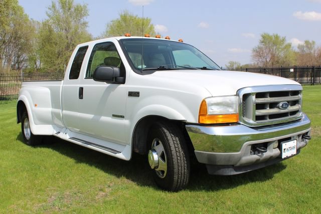 Used 2001 Ford F350 Lariat RWD image 11