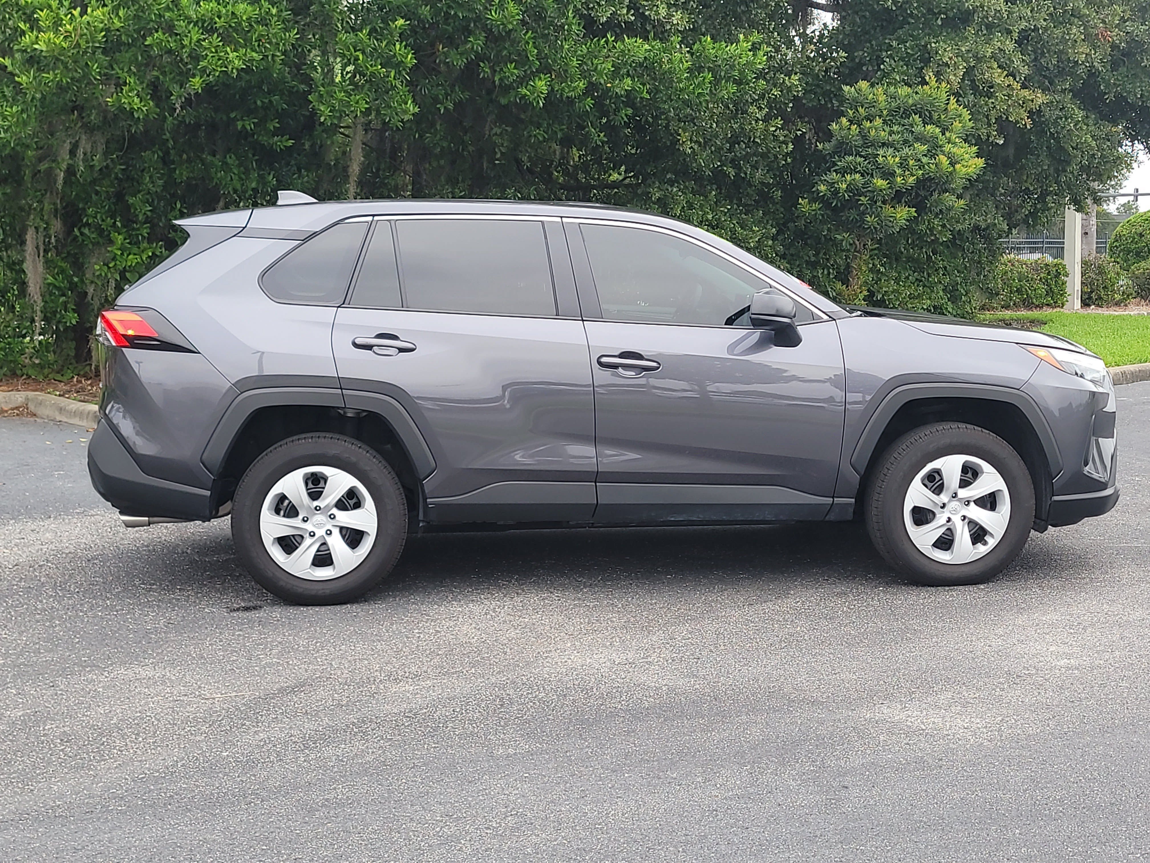 Certified 2025 Toyota RAV4 LE FWD image 8