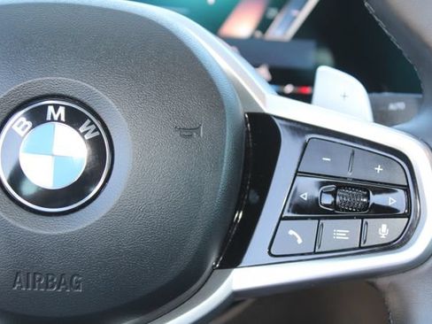 Used 2026 BMW 330i xDrive Sedan AWD/4WD image 18