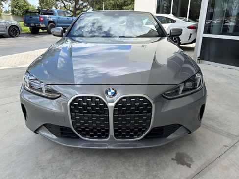 Used 2025 BMW 430i Convertible w/ Premium Package RWD image 6
