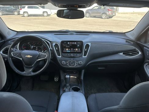 Used 2016 Chevrolet Malibu LT image 20