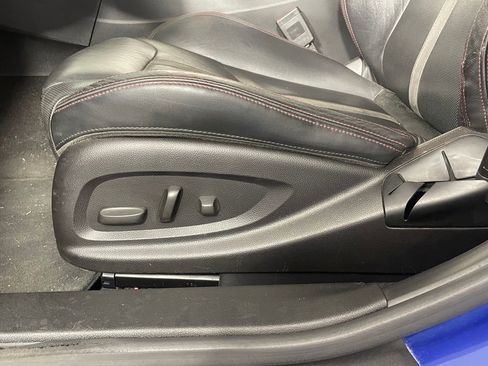 Used 2016 Chevrolet SS RWD image 25