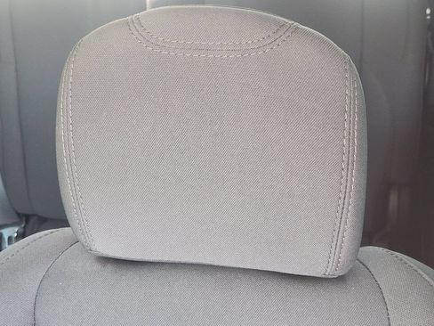 Used 2023 Jeep Gladiator Sport AWD/4WD image 16