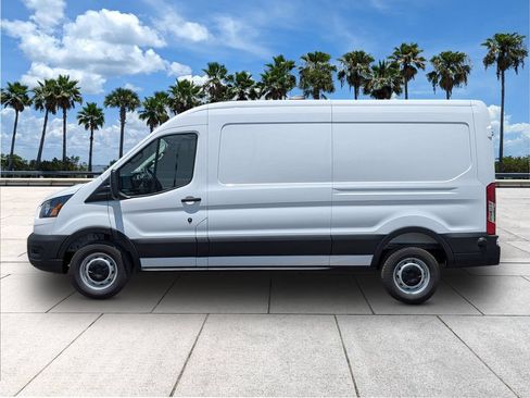 New 2026 Ford Transit 150 148 Medium Roof w/ Load Area Protection Package RWD image 4