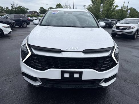 Used 2025 Kia Sportage EX FWD image 10
