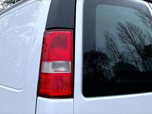 Certified 2023 Chevrolet Express 2500 w/ Driver Convenience Package image 22