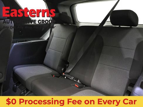 Used 2022 Chevrolet Traverse LT FWD image 26