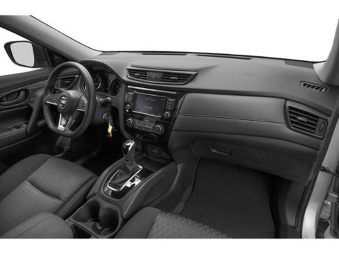 Used 2020 Nissan Rogue S FWD image 17