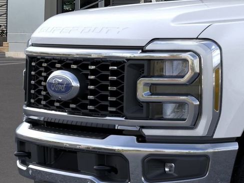 New 2026 Ford F350 Lariat w/ Lariat Ultimate Package AWD/4WD image 17