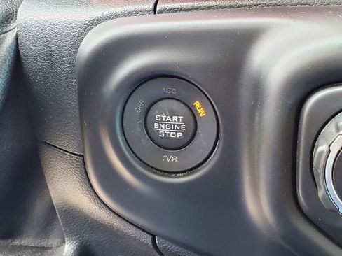 Used 2021 Jeep Wrangler Unlimited Rubicon w/ Cold Weather Group image 13