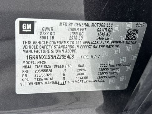 Used 2017 GMC Acadia Denali AWD/4WD image 30