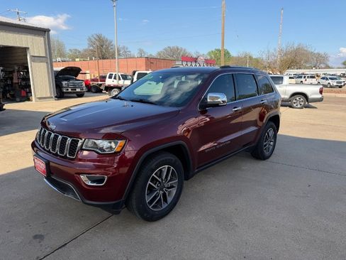 Used 2020 Jeep Grand Cherokee Limited image 29