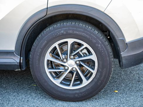 Used 2020 Mitsubishi Eclipse Cross ES image 9