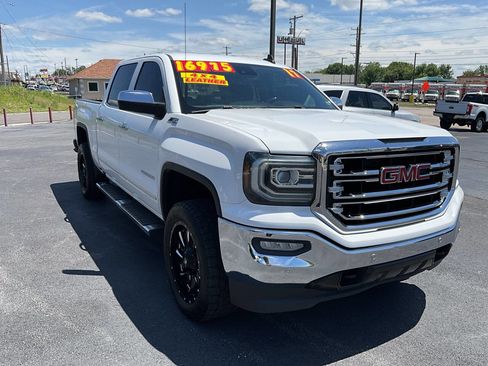 Used 2017 GMC Sierra 1500 SLT AWD/4WD image 8
