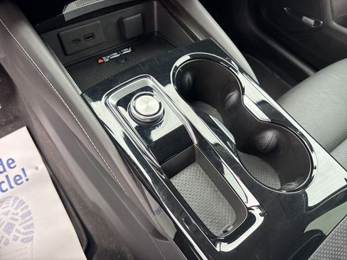 Used 2025 Buick Envision Sport Touring image 36