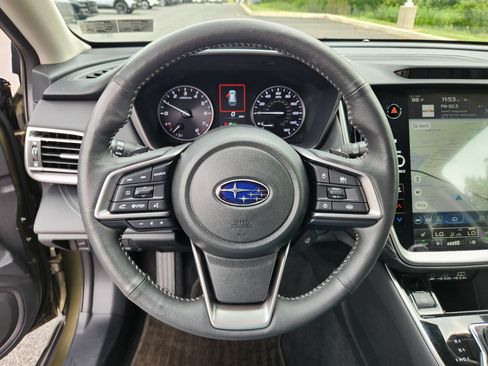 Certified 2025 Subaru Outback Limited AWD/4WD image 18