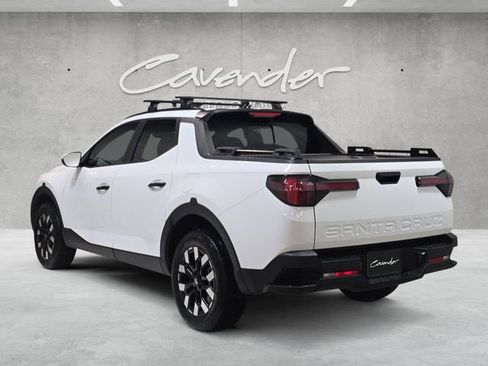 Used 2025 Hyundai Santa Cruz SEL image 14