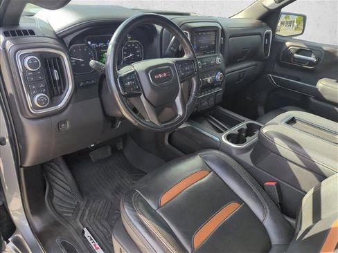 Used 2020 GMC Sierra 1500 AT4 w/ AT4 Premium Package AWD/4WD image 8