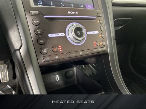 Used 2018 Ford Fusion Titanium AWD/4WD image 7