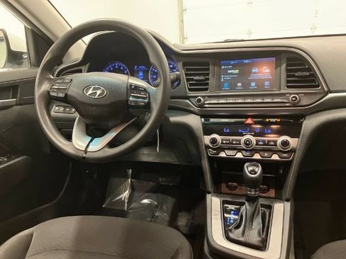 Used 2020 Hyundai Elantra SEL w/ Cargo Package (C1) FWD image 29
