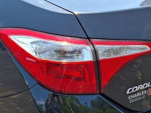 Used 2016 Toyota Corolla LE FWD image 10