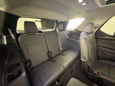 Used 2020 Chevrolet Traverse LT w/ LT Premium Package image 57
