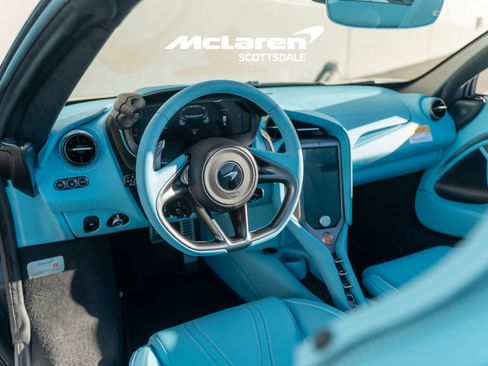 Used 2026 McLaren 750S Spider RWD image 14