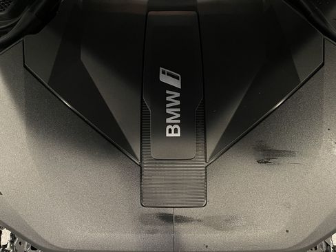 Used 2024 BMW i5 eDrive40i w/ Premium Package RWD image 26