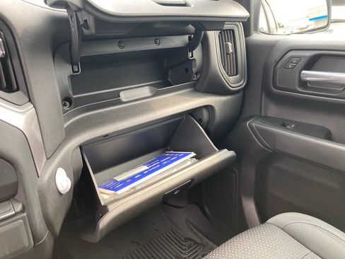 Used 2022 Chevrolet Silverado 1500 W/T w/ WT Value Package AWD/4WD image 16