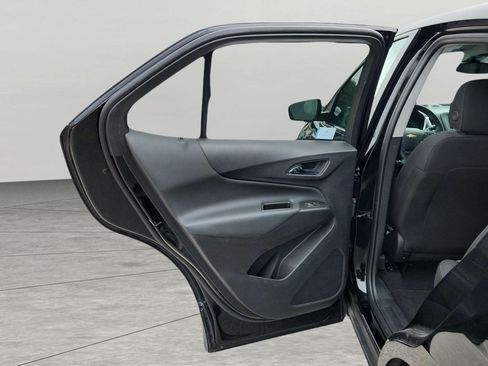 Used 2024 Chevrolet Equinox LT FWD image 18