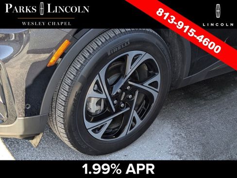 Used 2024 Lincoln Nautilus Premier w/ Jet Appearance Package AWD/4WD image 12