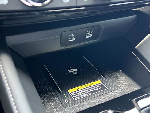 Certified 2025 Honda Accord Touring image 17