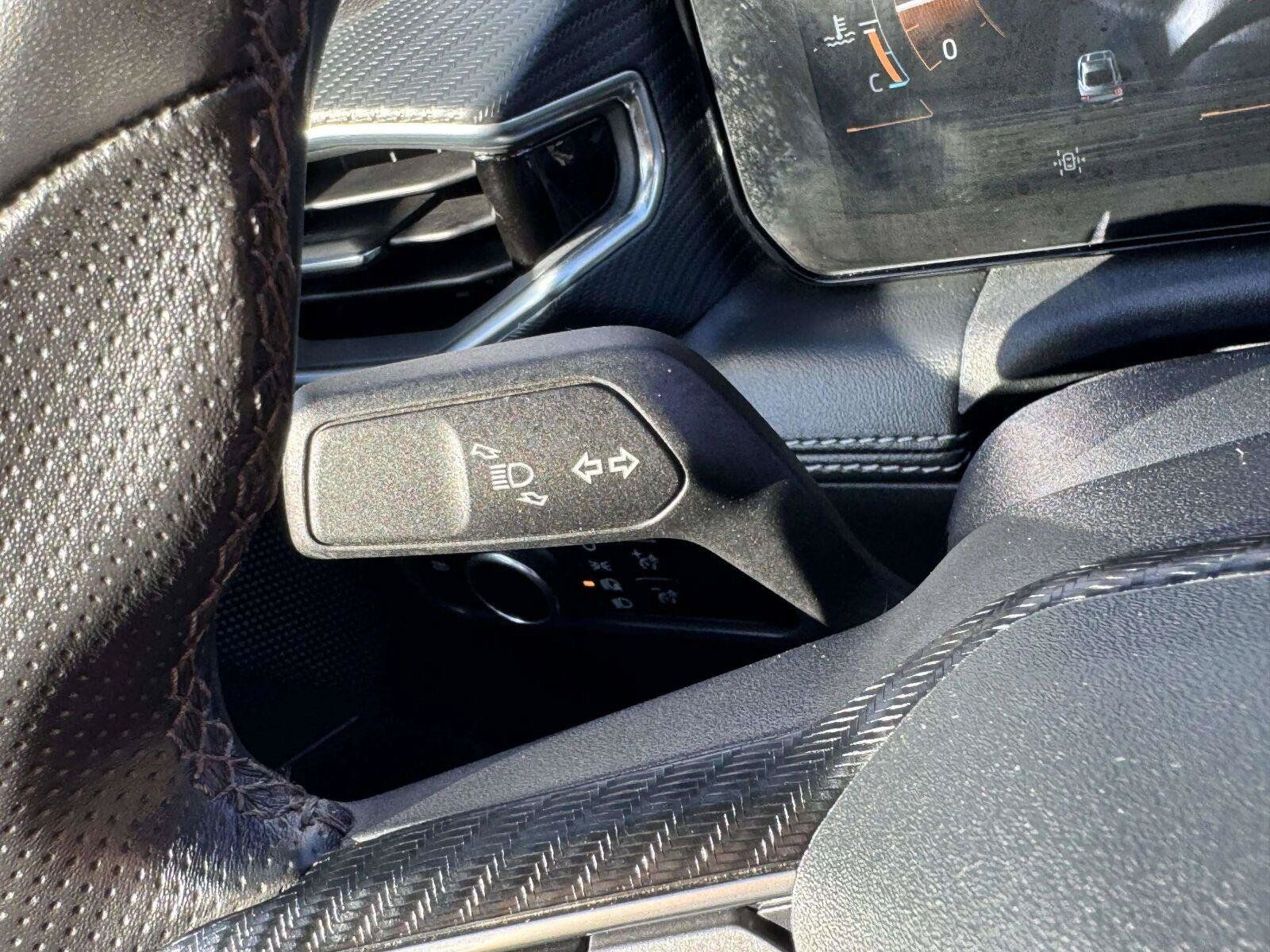 Used 2024 Ford Mustang Premium RWD image 21