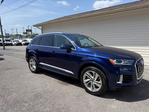 Used 2022 Audi Q7 3.0T Premium Plus AWD/4WD image 2
