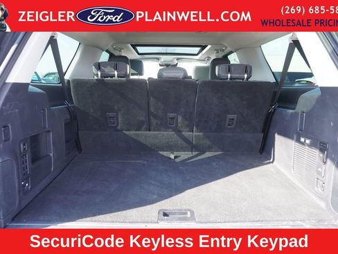 Used 2025 Ford Expedition Max Active image 10