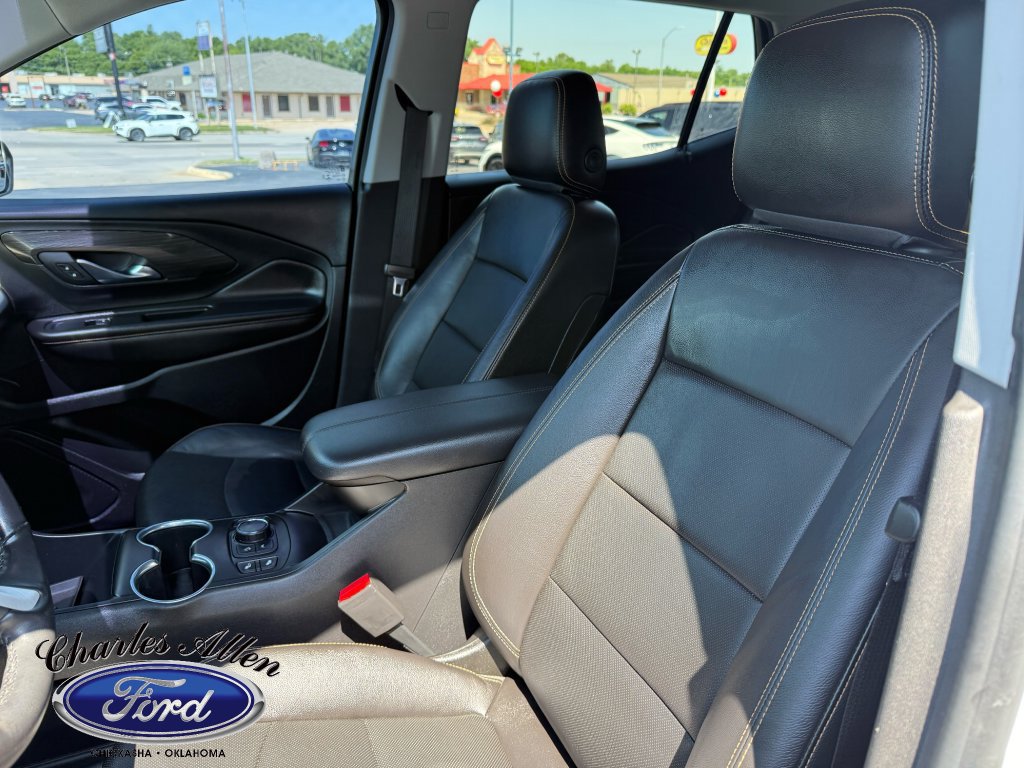 Used 2021 GMC Terrain SLT w/ Infotainment Package II AWD/4WD image 10
