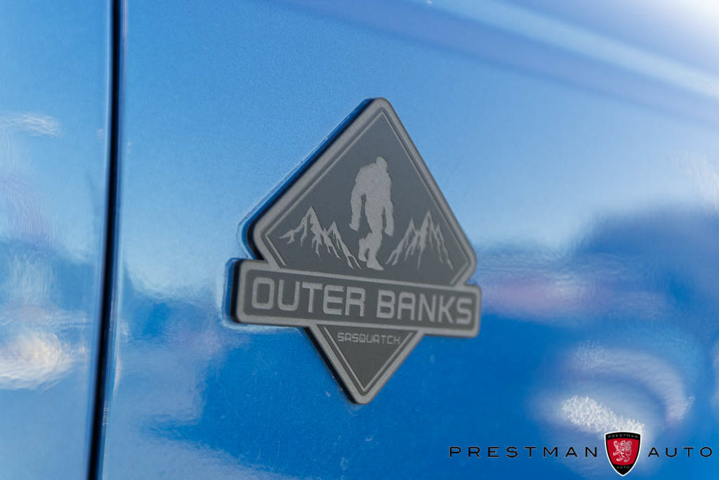 Used 2022 Ford Bronco Outer Banks w/ Sasquatch Package AWD/4WD image 10