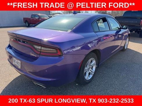 Used 2023 Dodge Charger SXT image 11