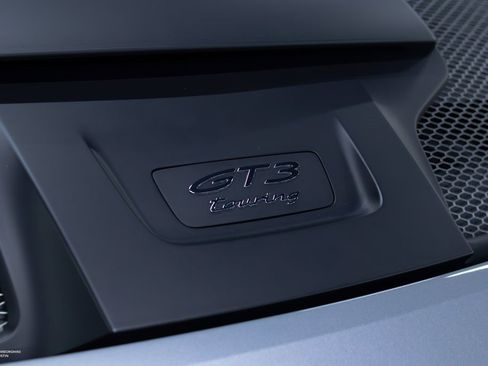 Used 2022 Porsche 911 GT3 image 16