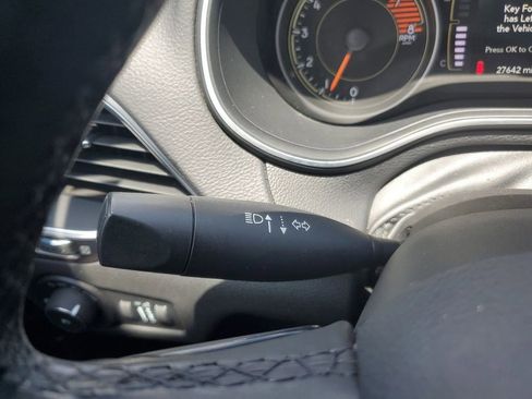 Used 2021 Jeep Cherokee Latitude Lux image 21