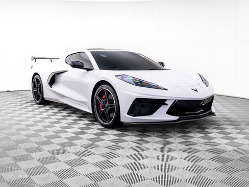 Used 2020 Chevrolet Corvette Stingray Premium Cpe w/ 3LT Preferred Equipment Group RWD image 7